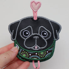 Pug Keysleeve - Fawn & Black